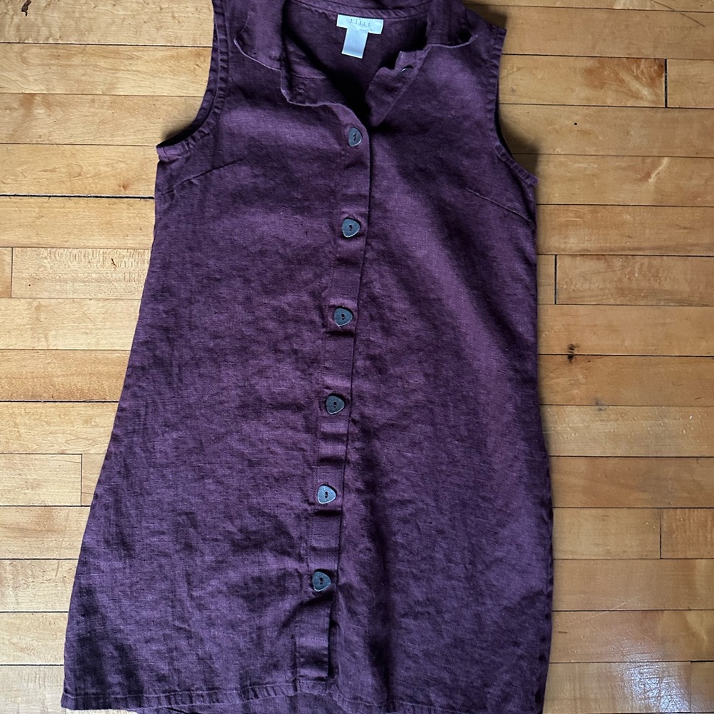 Linen Burgundy Sleeveless Button-Down Dress